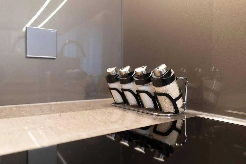 The Rixx Fabulous Apartment @ D1/Jacuzzi/Pool/Gym Ho Chi Minh City